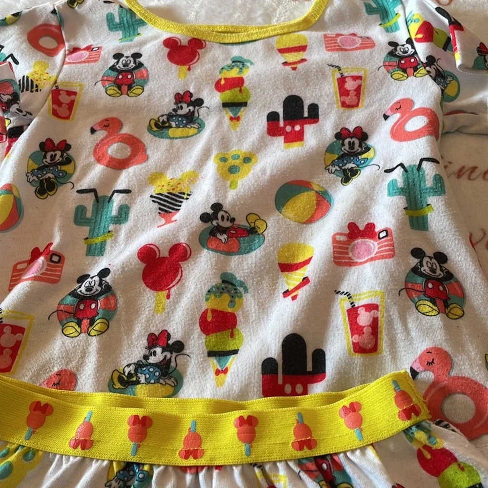 Disney Store Minnie and Mickey Summer Fun Short Sleeve Shorts PJ set - Picture 2 of 3